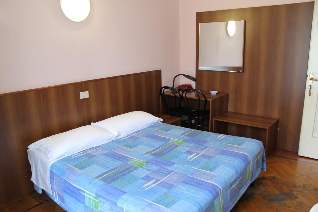 Hotel Rallye Milan Exterior photo