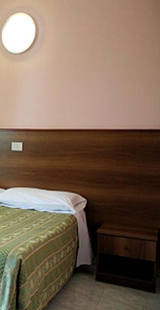 Hotel Rallye Milan Room photo